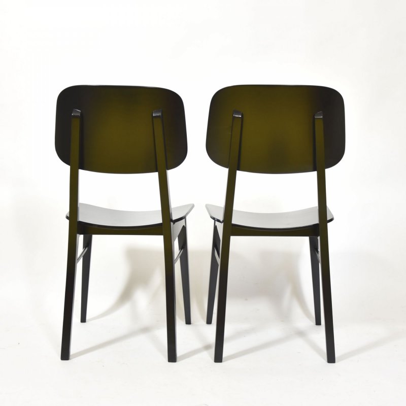 Pair of vintage chairs in black