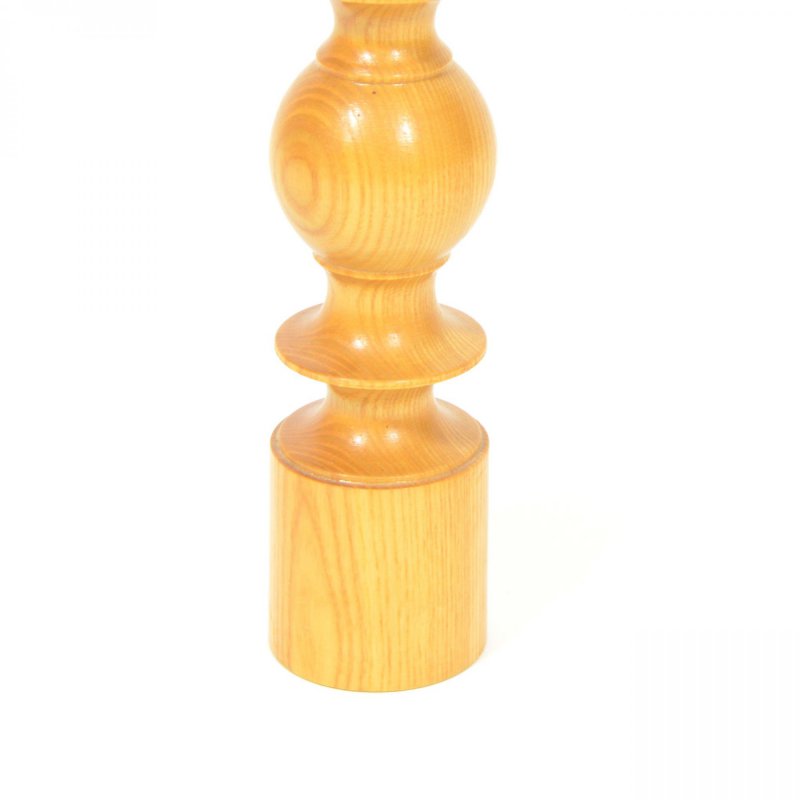 Wooden candleholder