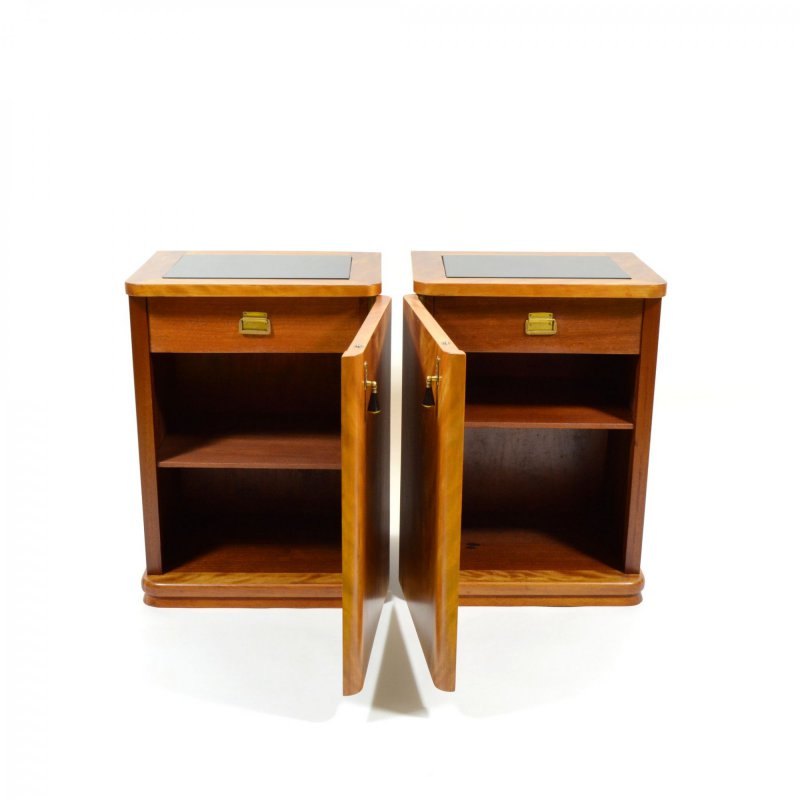 Set of bedside tables