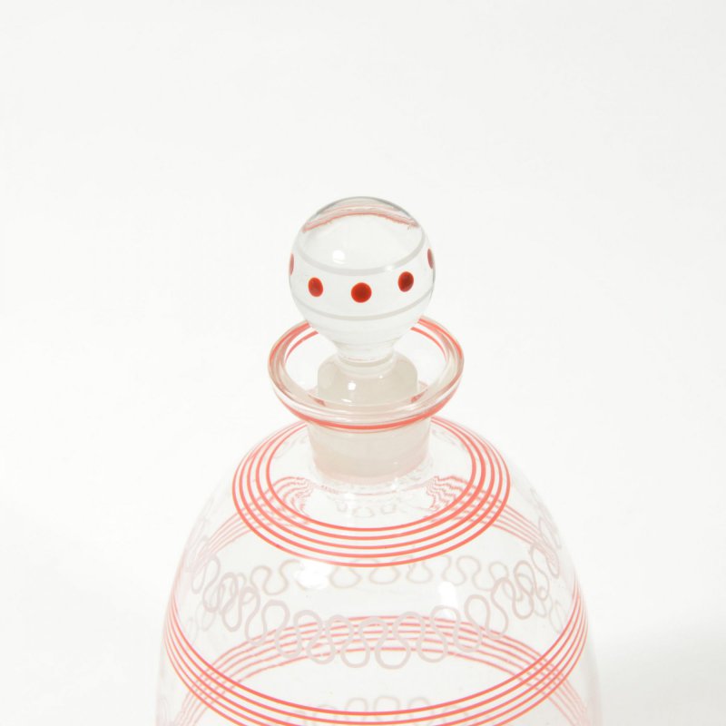 Glass stripe carafe