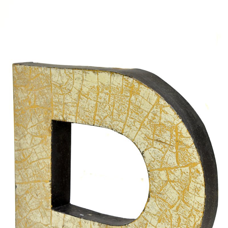 Metal letter R