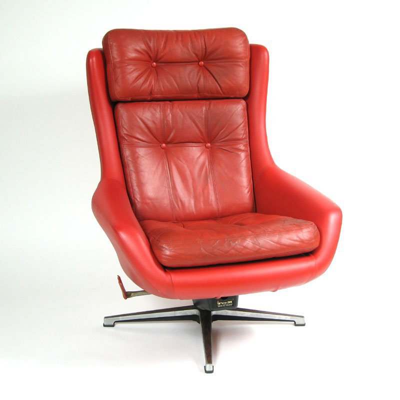 Leather armchair PEEM