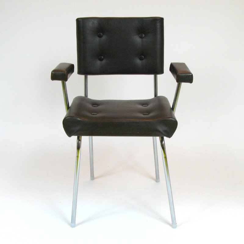 Belet armchair