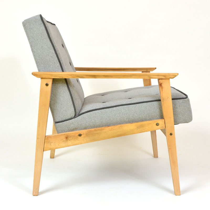 Button armchair