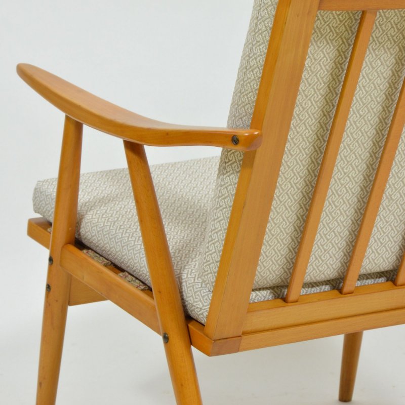  Armchair with removable cushion by Ton