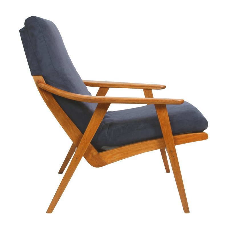 Armchair with straps