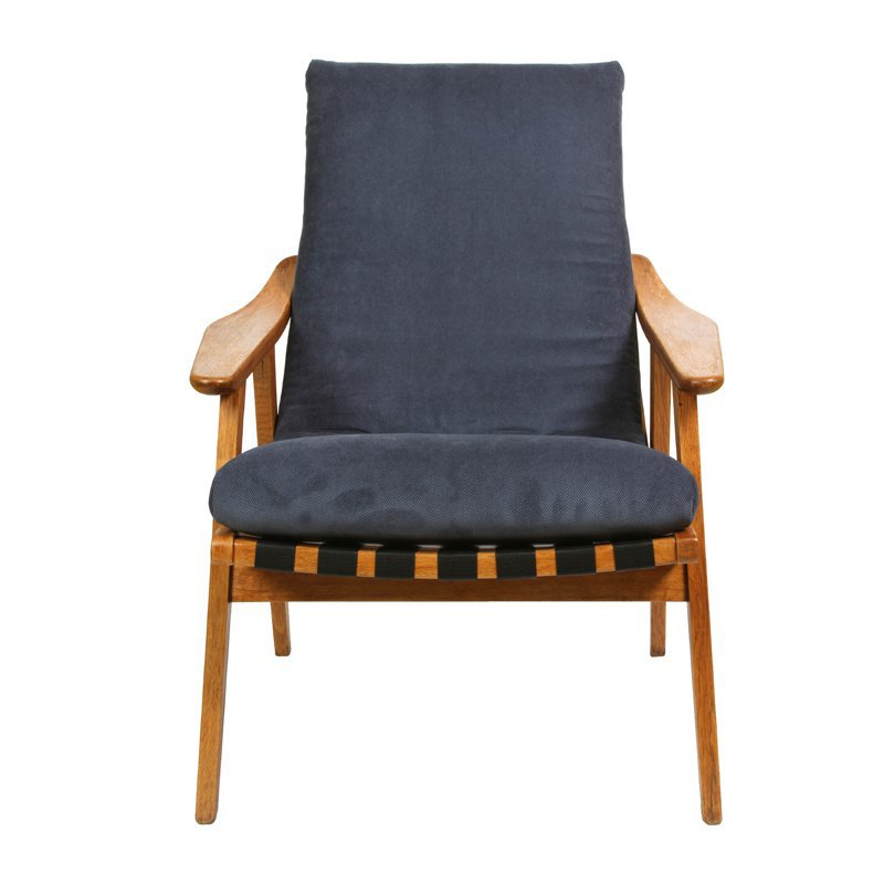 Armchair with straps