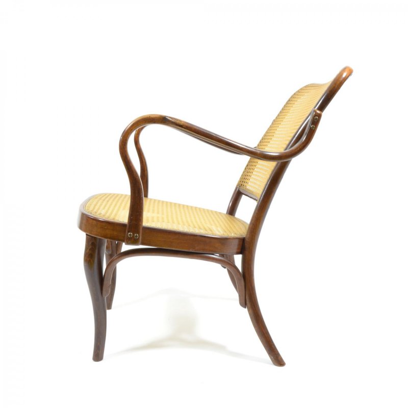 Thonet lounge chair