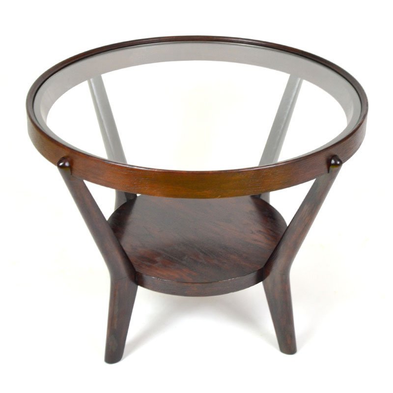 Round coffee table