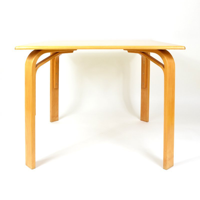 Square table