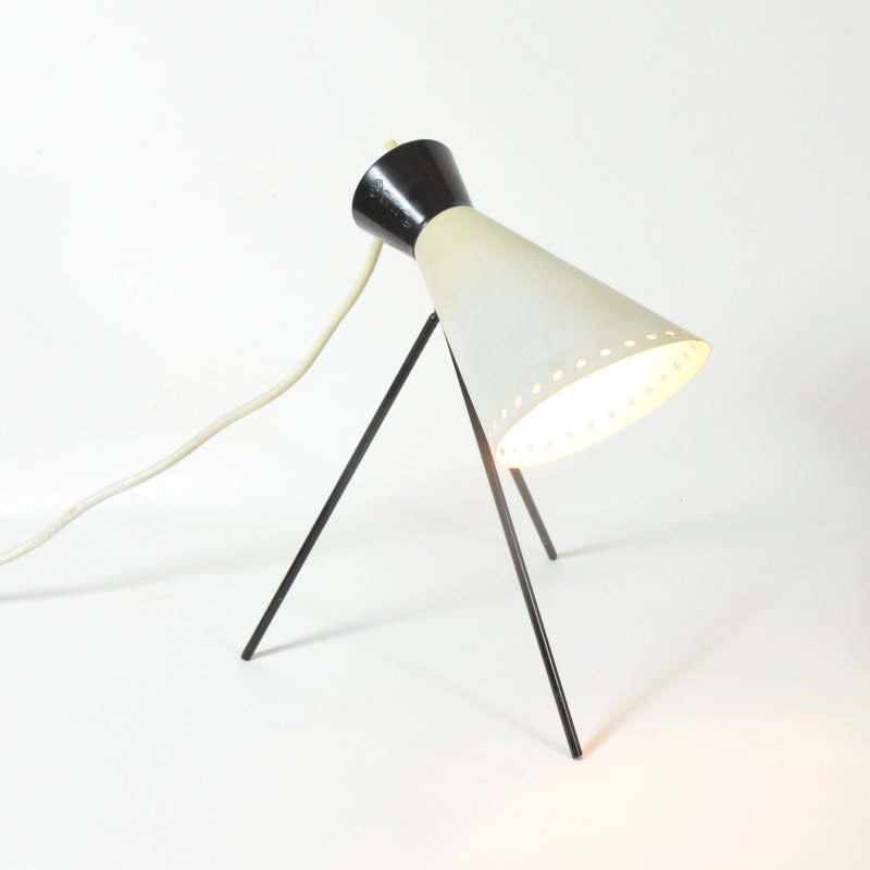 Tripod lamp for Napako