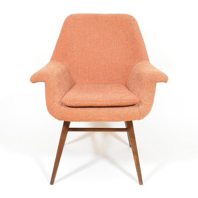 Salmon pink shell chair