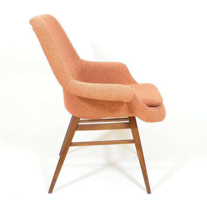 Salmon pink shell chair