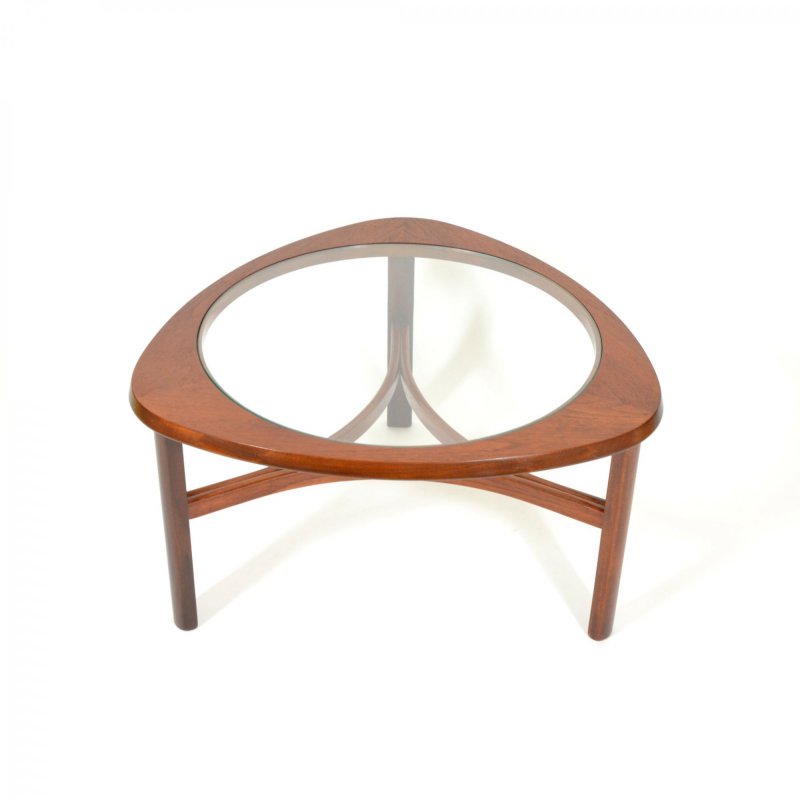 Mahagonový stolek