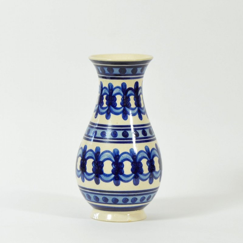 Folk decorated vase 