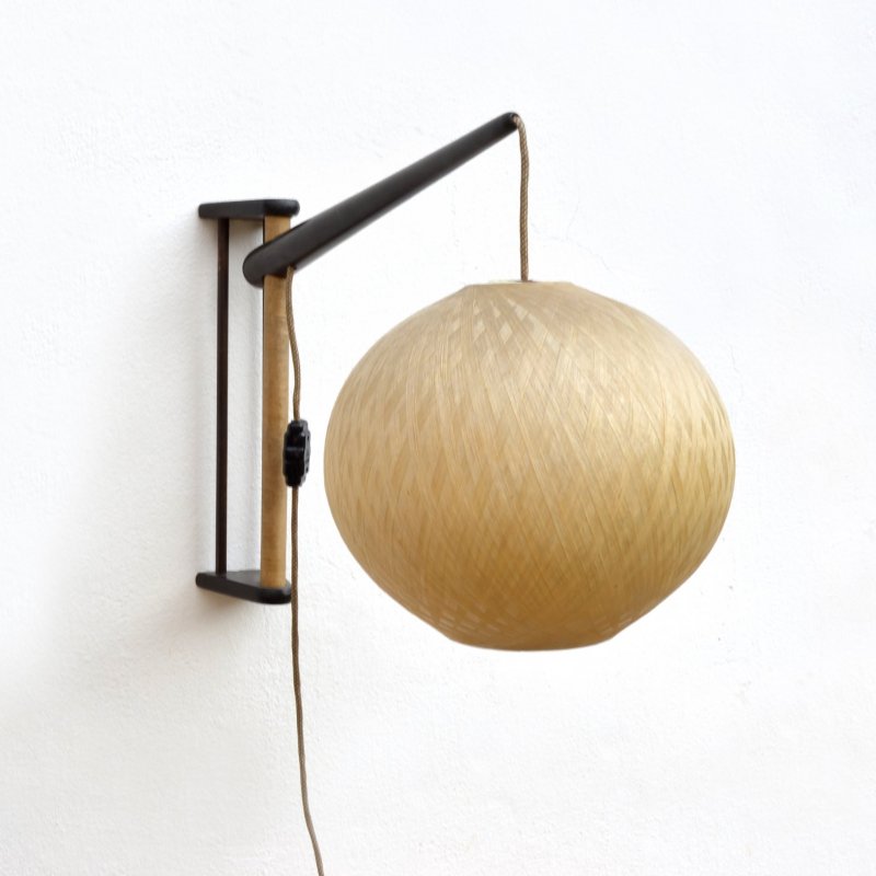 Wall lamp