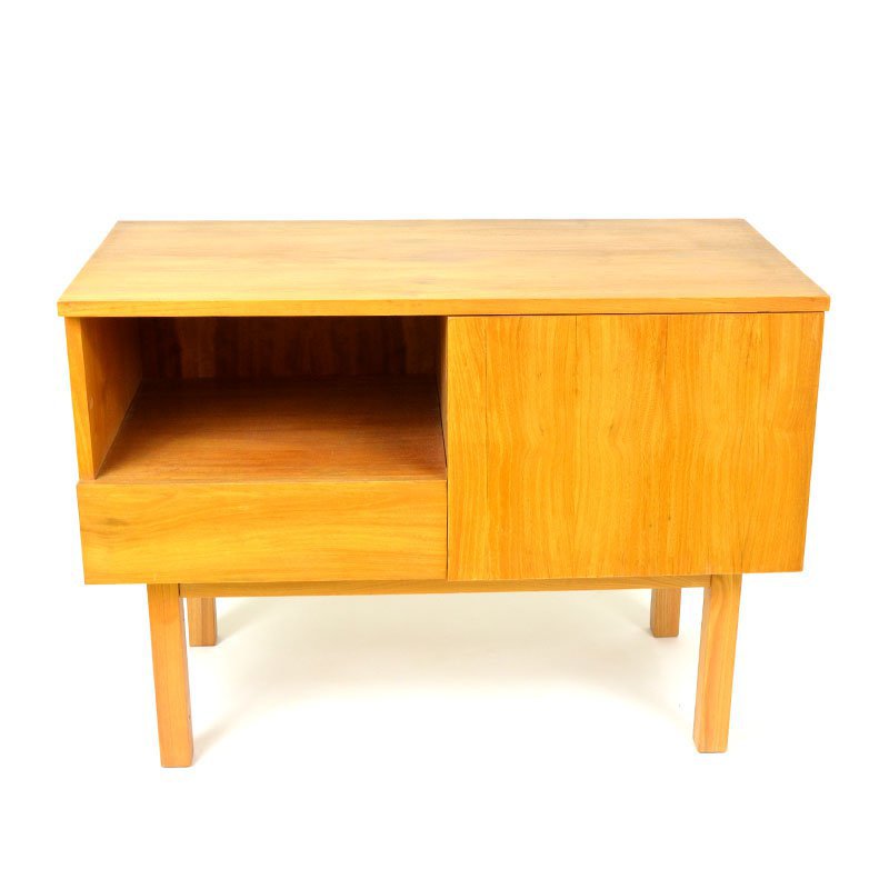 Low cabinet