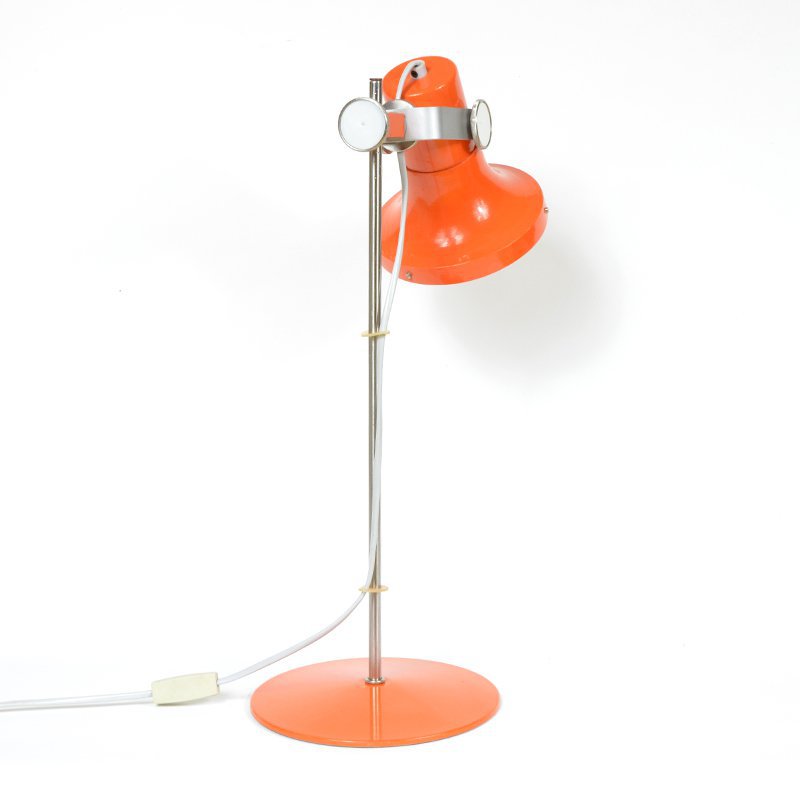 Oranžová lampa