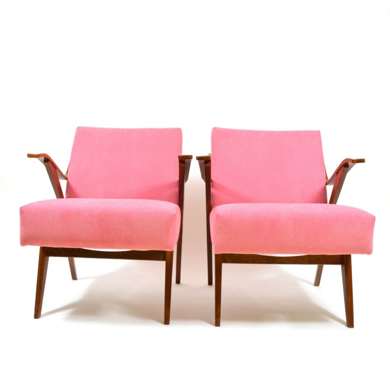 Set of vintage pink armchairs