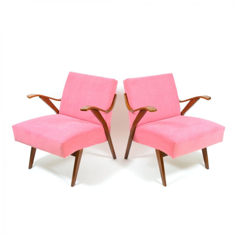 Set of vintage pink armchairs