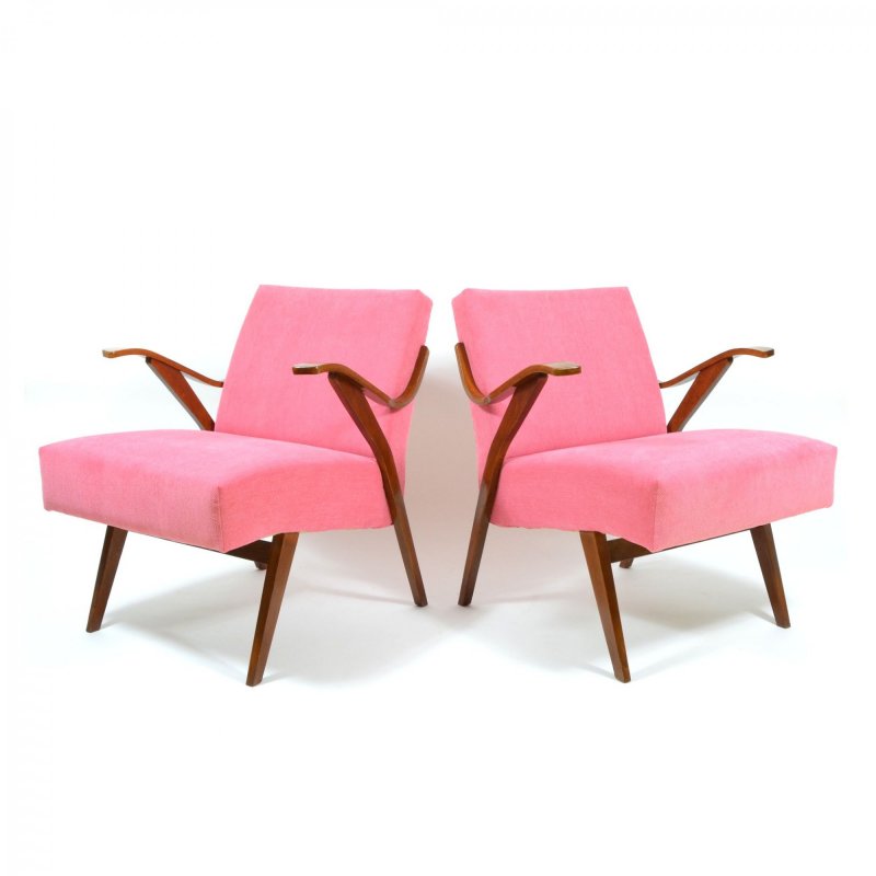 Set of vintage pink armchairs