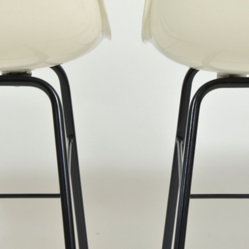 Pair of Vertex chair