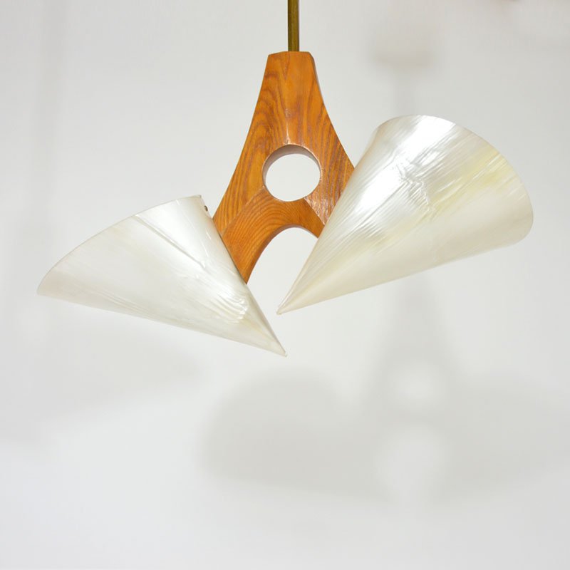 Nacre ceiling light