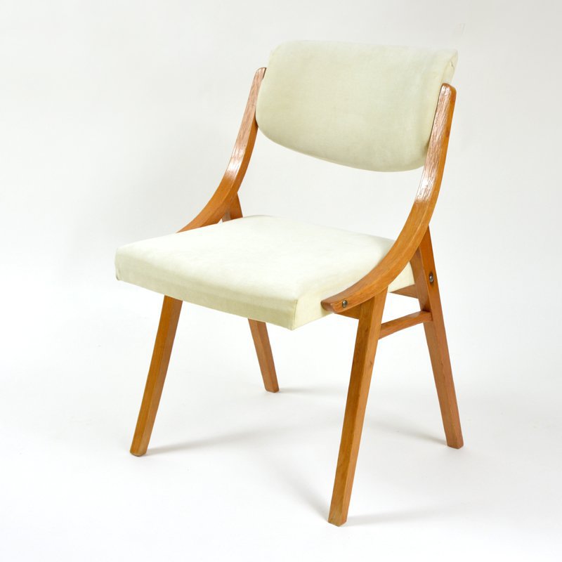 Upholstered chair