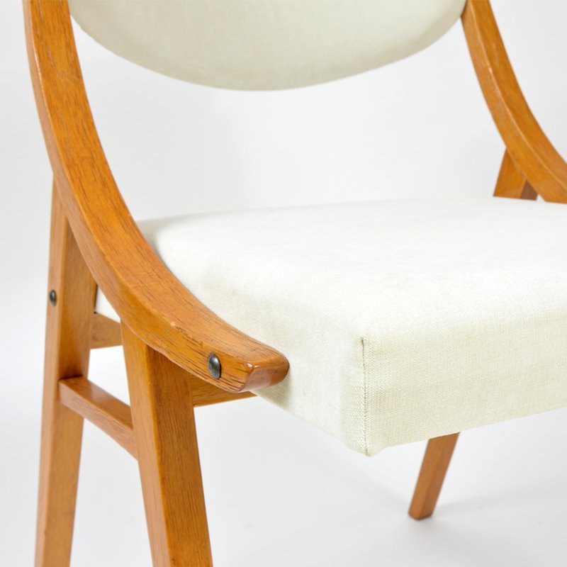 Upholstered chair