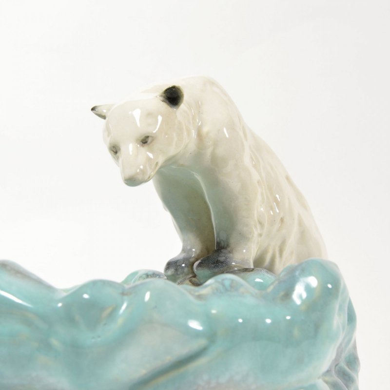 Art deco popelník lední medvěd