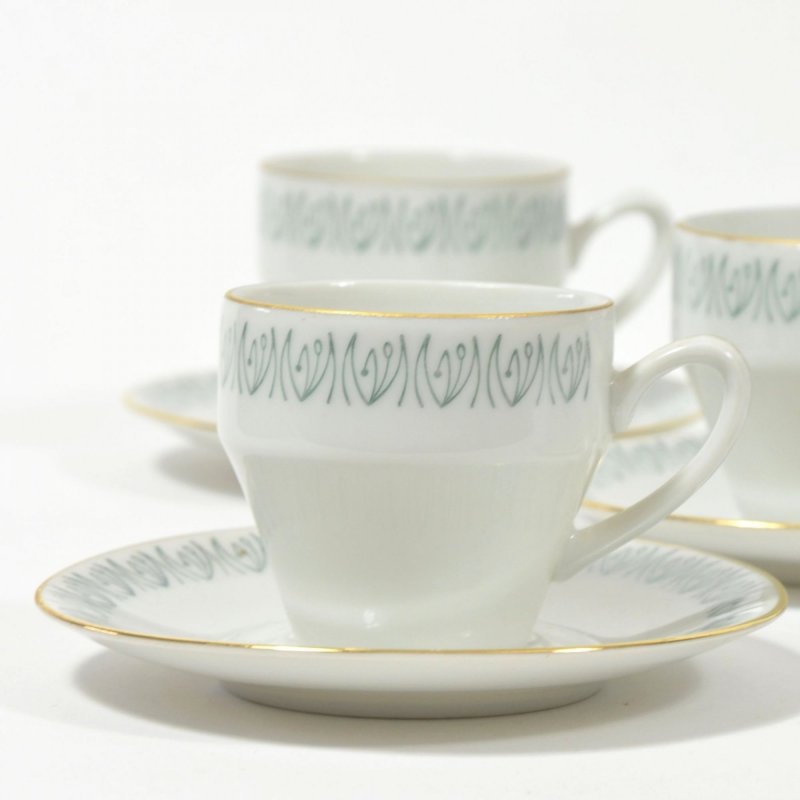 Porcelaine coffee set