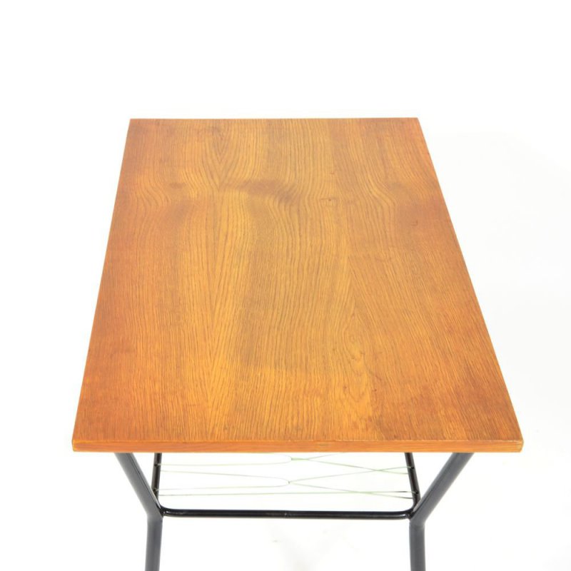 Příruční stolek