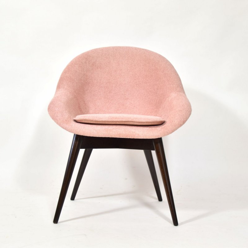 Vintage shell chair