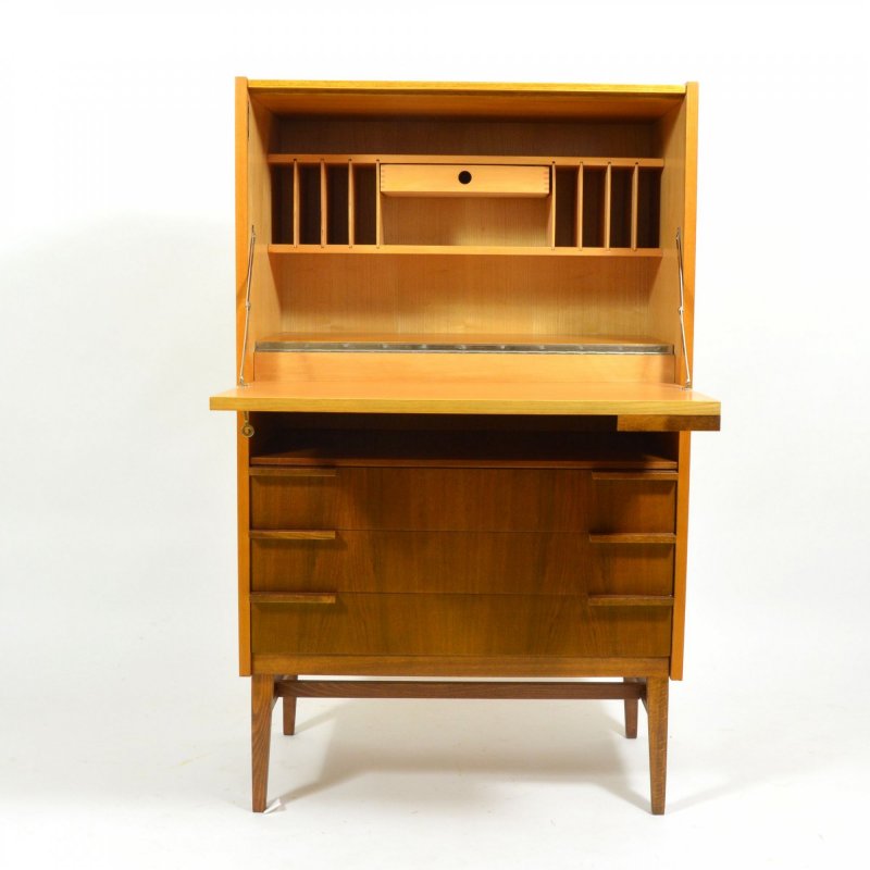 Cabinet by František Mezulánik