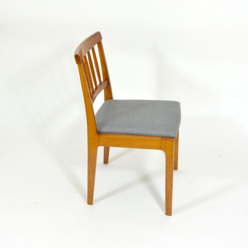 Oak dining chairs