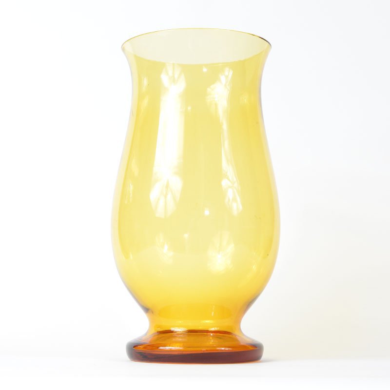 Glass vase