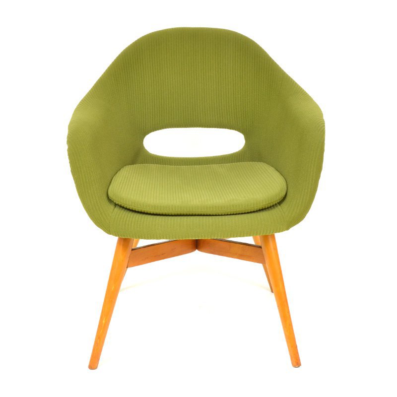 Shell chair