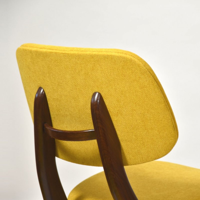 Trojice židlí od Stoelenfabriek Van der Veer