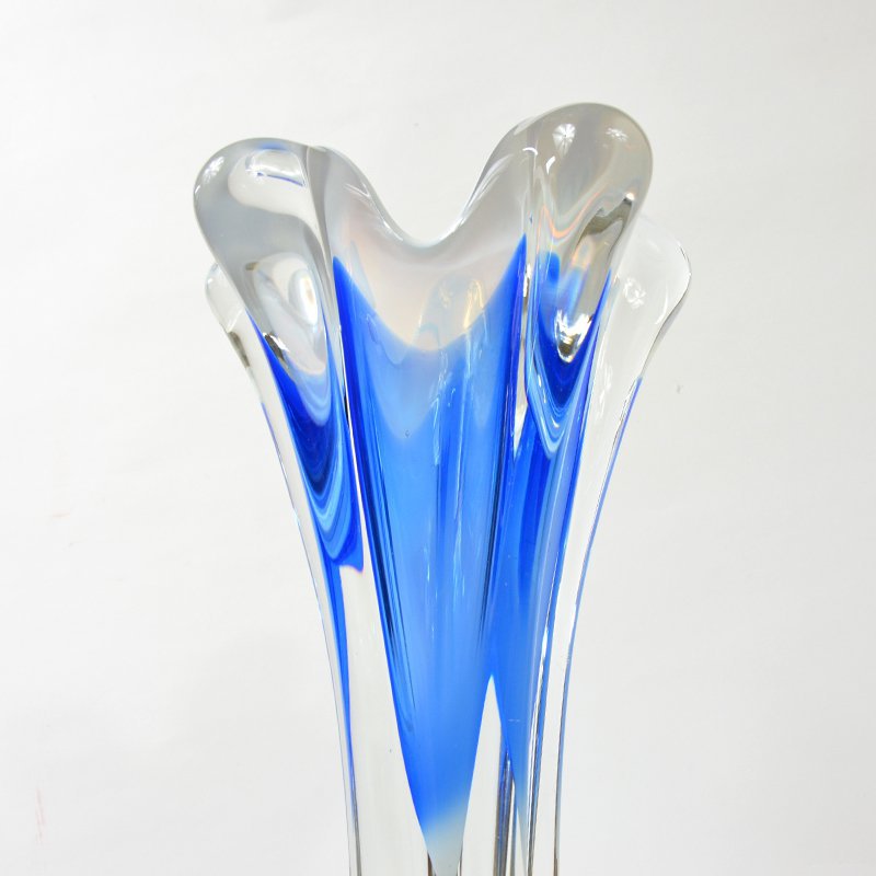 Blue blow vase