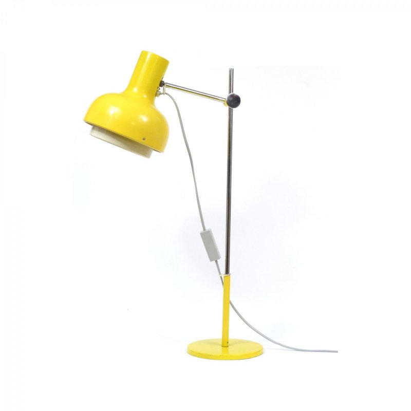 Big yellow table lamp