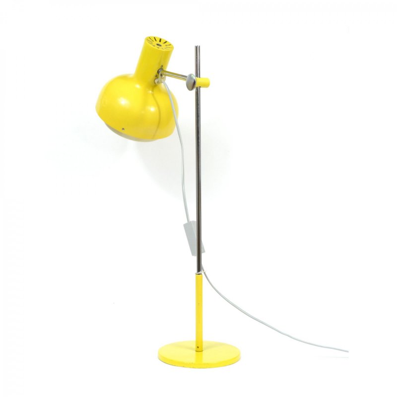 Big yellow table lamp