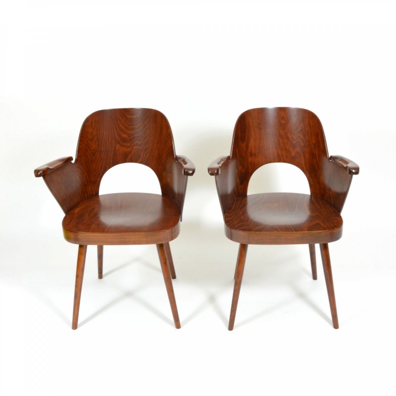 Oswald Haerdtl chair by Ton