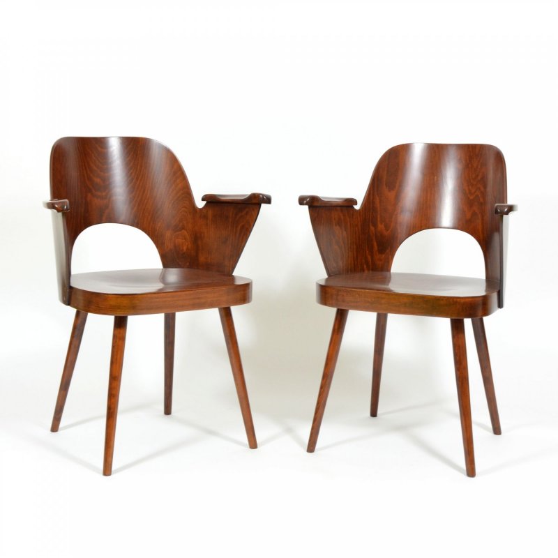 Oswald Haerdtl chair by Ton